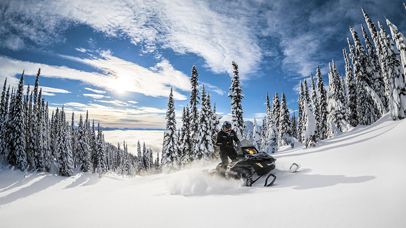 Снігоходи Ski-Doo – лідери серед постачальників приємного настрою на снігу! Снігоходи Ski-Doo – лідери серед постачальників приємного настрою на снігу!